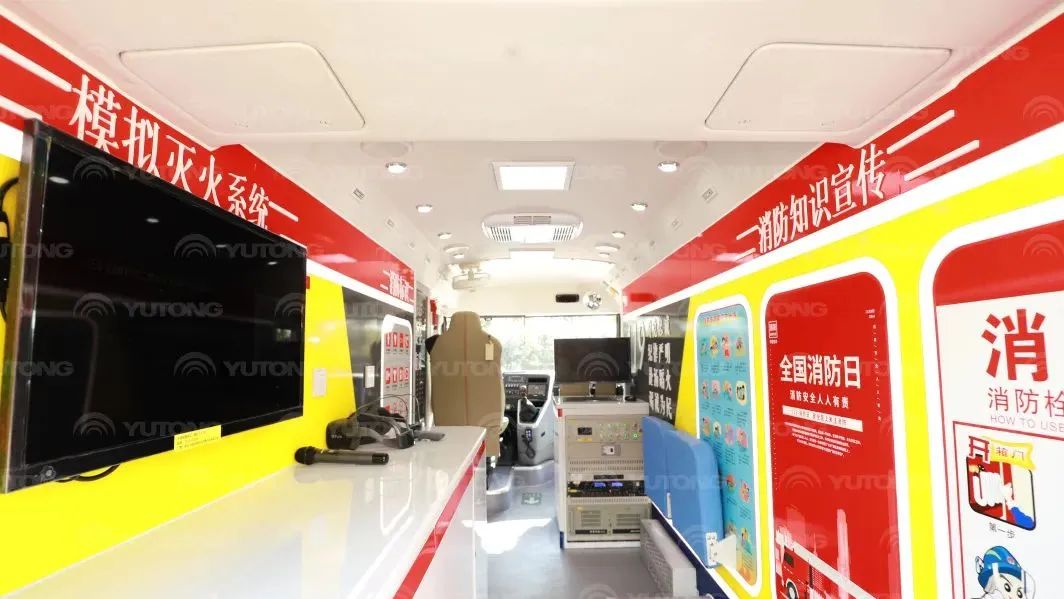 安全守护成长，赢多多宣传消防车助力消防安全“开学第一课”！