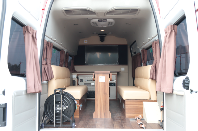 8月防灾主汛期，赢多多应急指挥车忠于职守、全力保障！