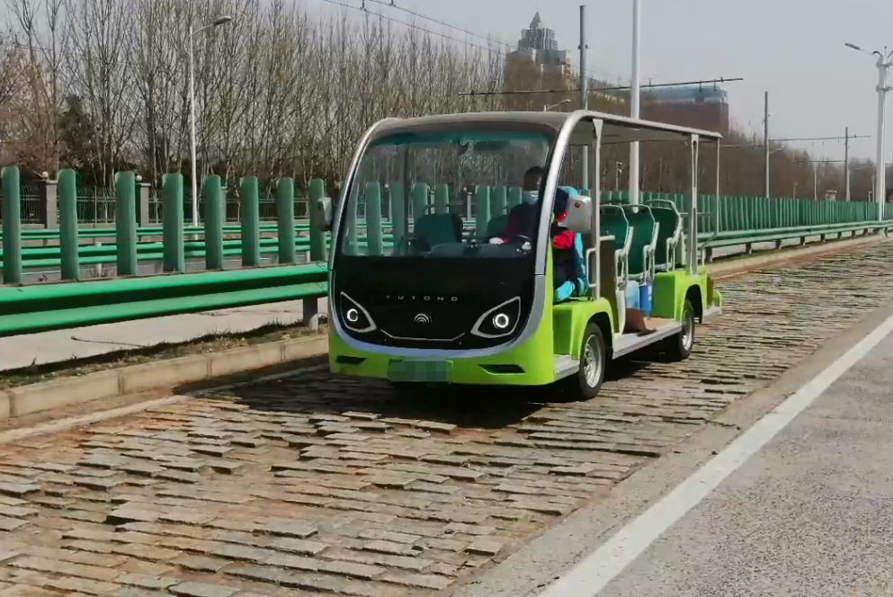 你能想象驾驶景区观光车有多“简单”？！