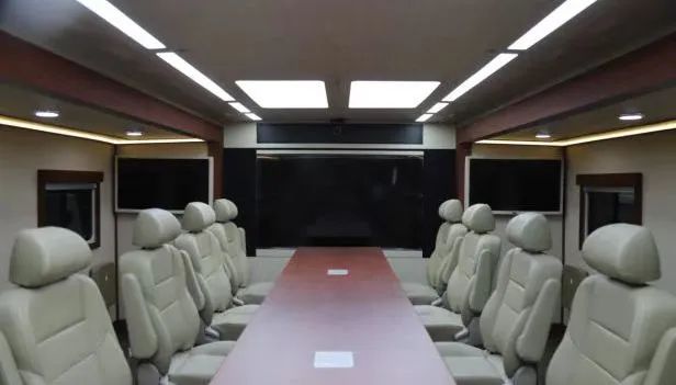 涨见识！你见过如此强大的特种车辆后援团吗？