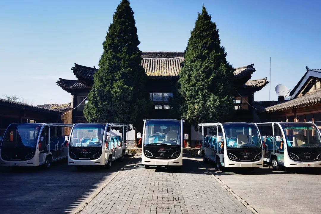 2023年“五一”假期国内旅游出游2.74亿人次，国内旅游收入1480.56亿元