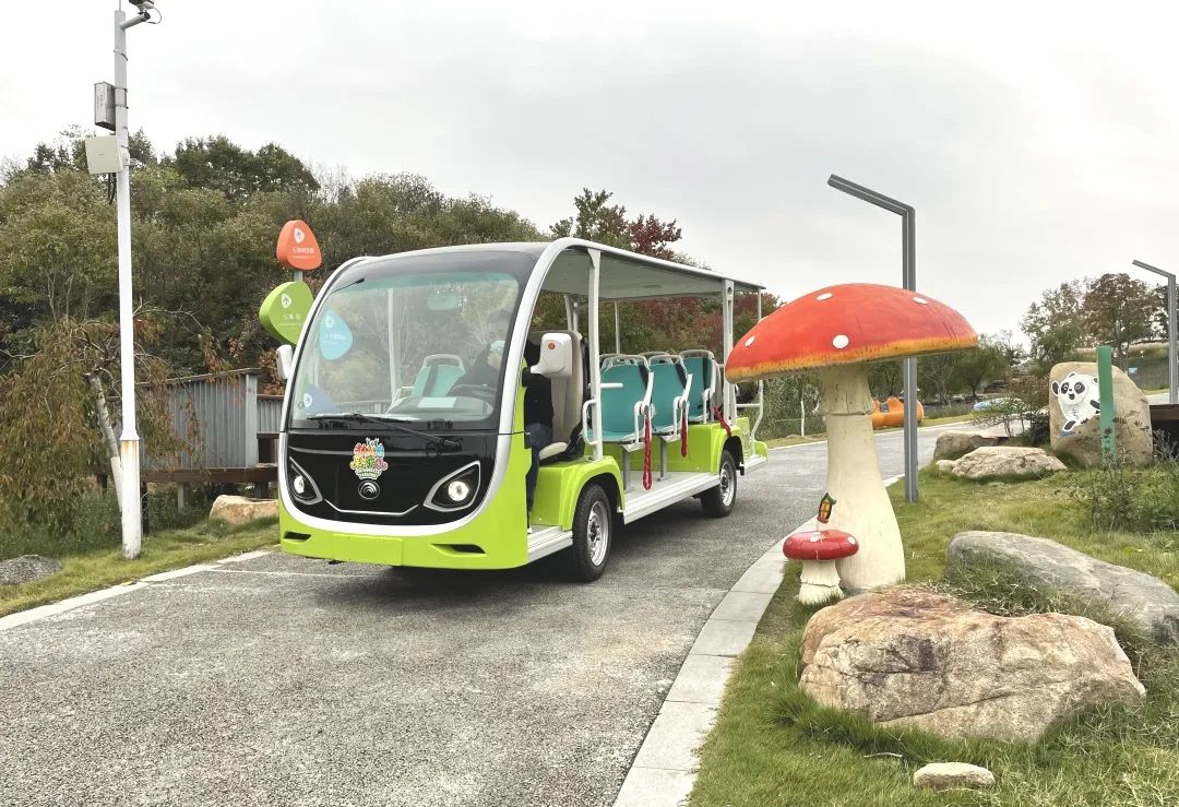 2023年“五一”假期国内旅游出游2.74亿人次，国内旅游收入1480.56亿元