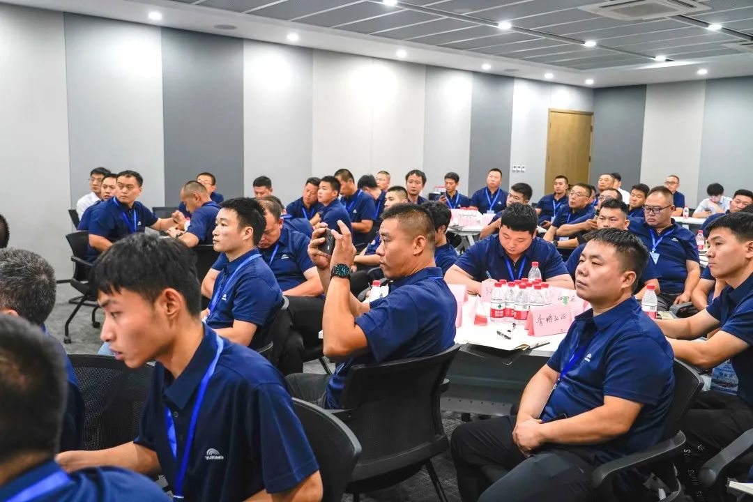 赢多多专用车售后服务培训圆满结束，为客户打造高质量服务体验！