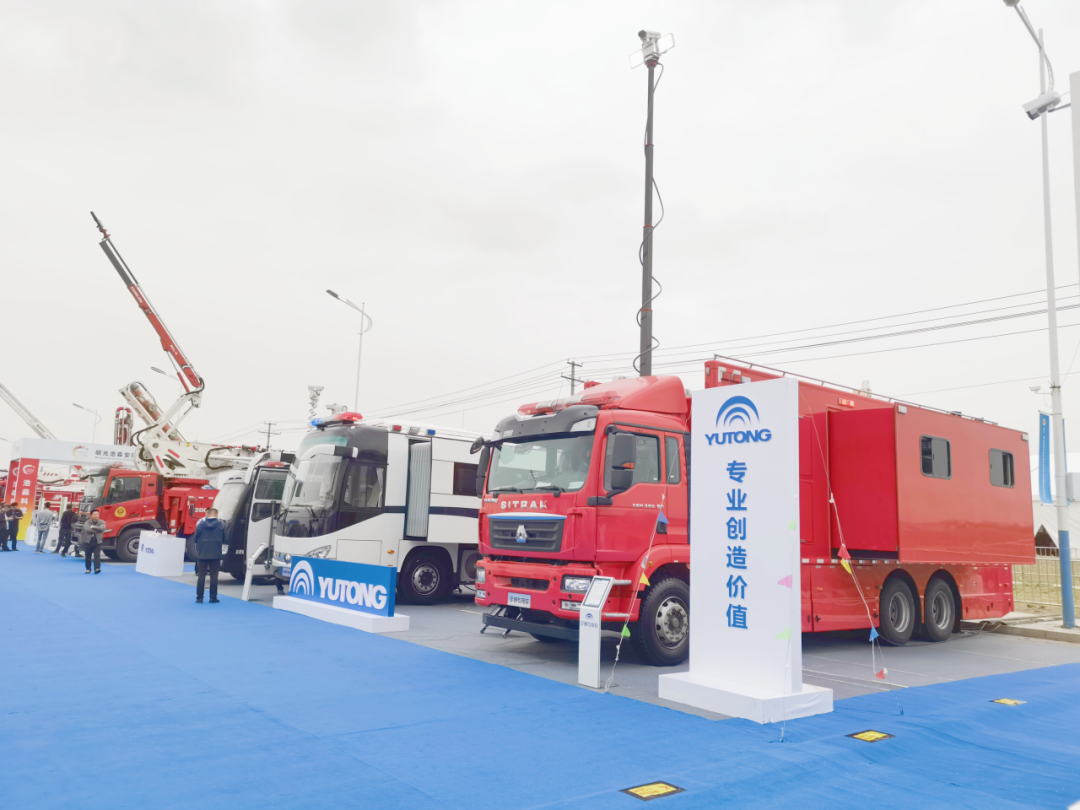 赢多多应急救援车辆惊艳亮相第三届全国危化救援技术竞赛展！