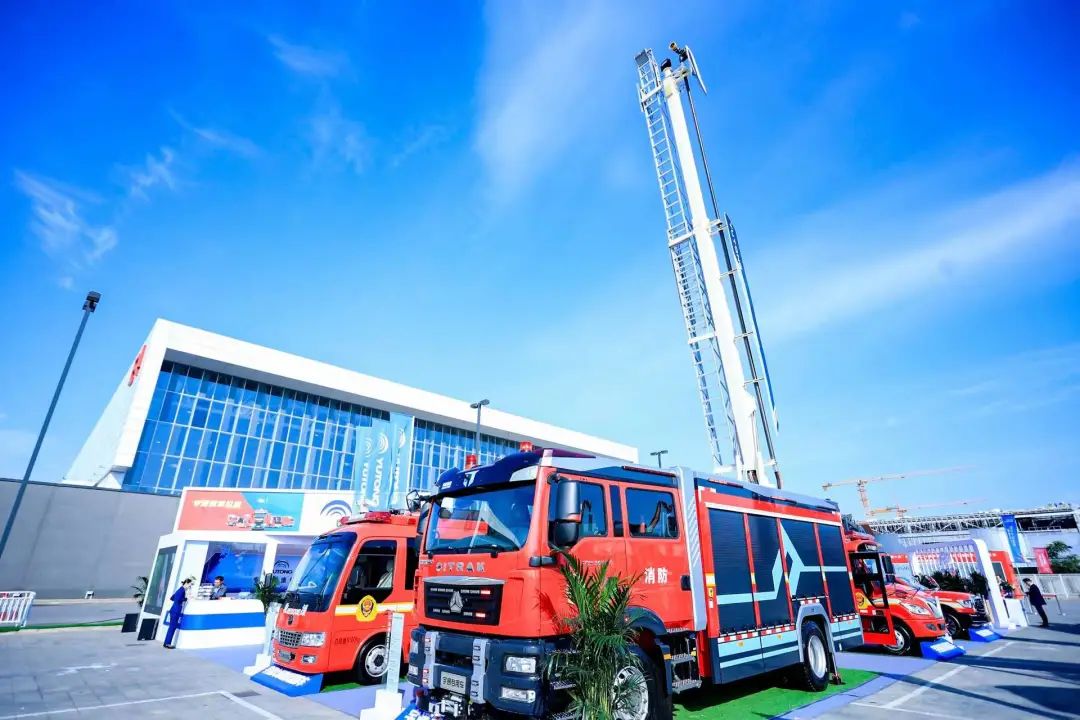 赢多多专用车携多款王牌产品，“盛装”出展第二十届中国国际消防展！