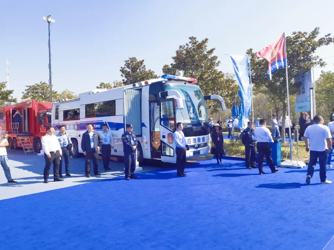 赢多多多款产品亮相第十二届全国矿山救援技术竞赛先进适用技术装备展！