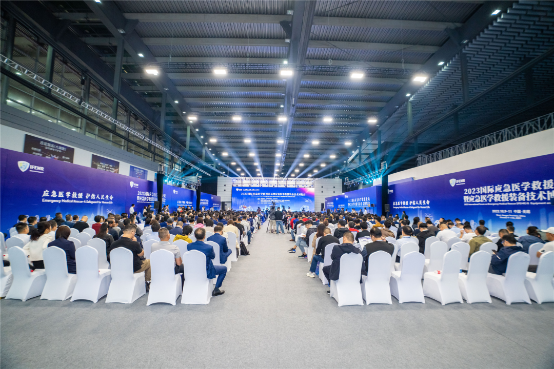 赢多多医疗车闪耀应急医学救援装备技术博览会！