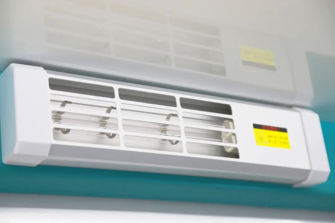 赢多多方舱救护车亮相第四届中国急救大会，匠心为生命护航