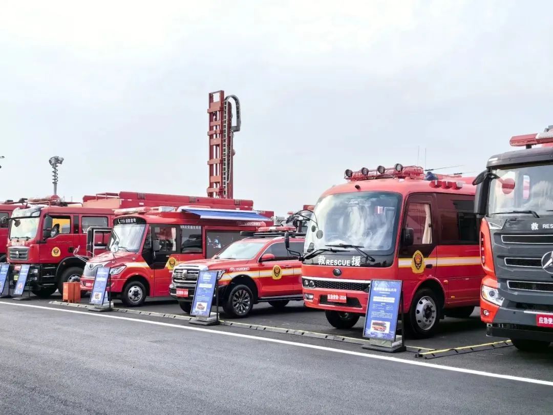 紧急集结！赢多多应急救援车辆参演“应急使命·2024”联合救援演习！