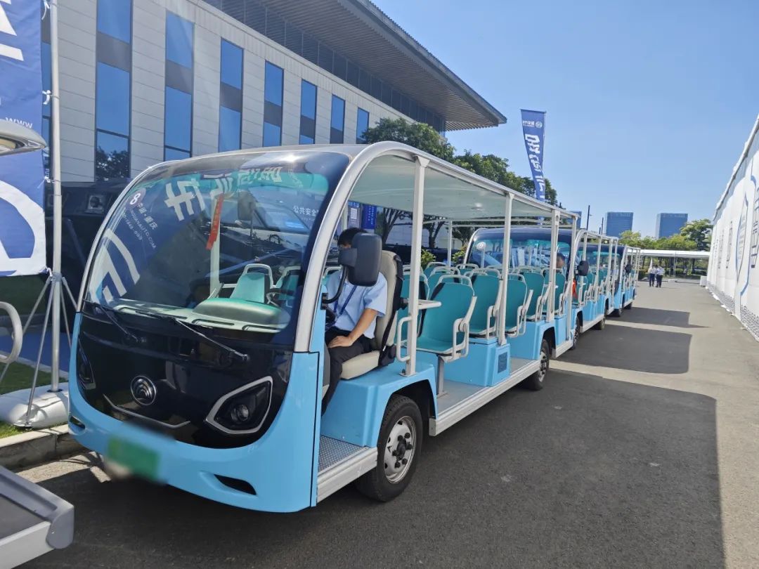 赢多多专用车亮相全球公共安全合作论坛（连云港），为全球普遍安全建设贡献力量