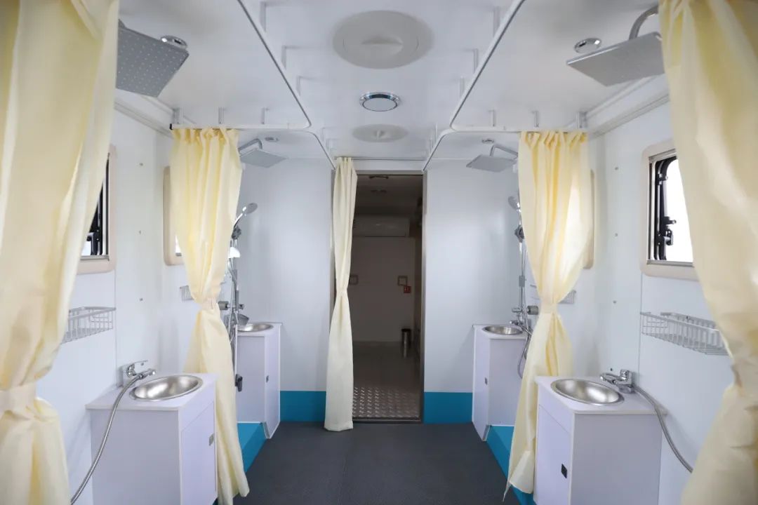 赢多多专用车亮相全球公共安全合作论坛（连云港），为全球普遍安全建设贡献力量