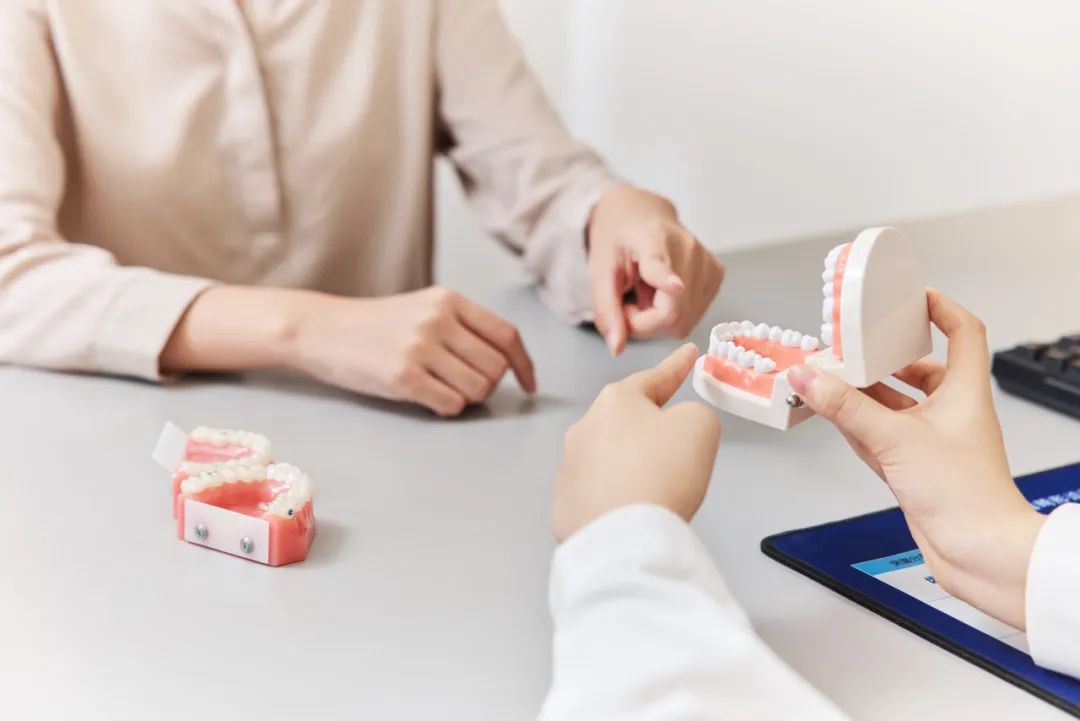 2024“全国爱牙日”｜赢多多牙科体检车匠心守护，让健康从“齿”开始