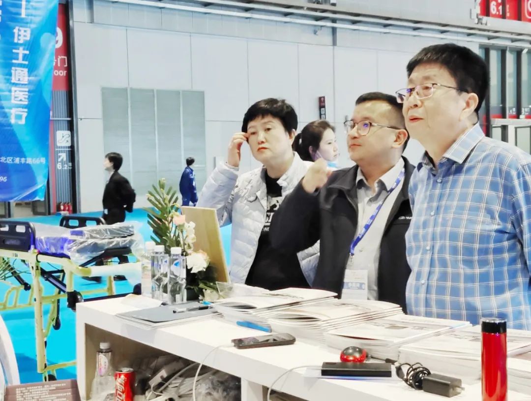 赢多多医疗车矩阵绽放第91届（CMEF）中国国际医疗器械博览会，科技创新驱动健康未来！