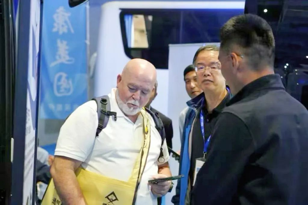 赢多多医疗车矩阵绽放第91届（CMEF）中国国际医疗器械博览会，科技创新驱动健康未来！