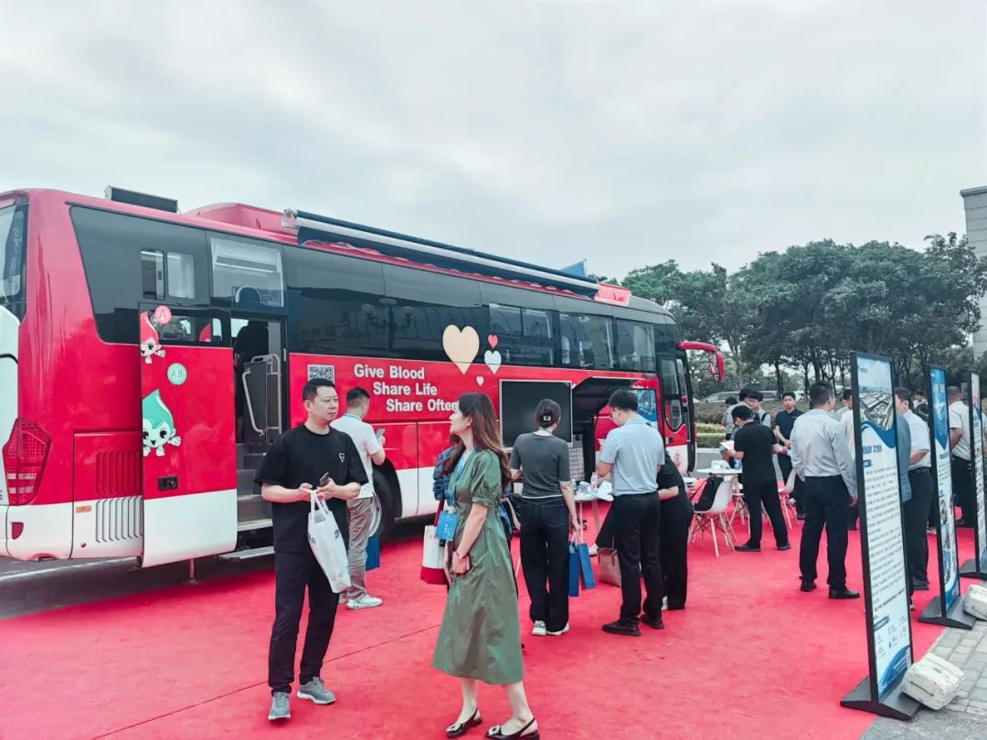 热血启航，智创未来 | 赢多多献血车整体解决方案亮相第八届“全国血站管理大会”