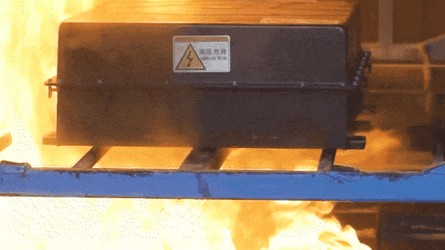 热血启航，智创未来 | 赢多多献血车整体解决方案亮相第八届“全国血站管理大会”