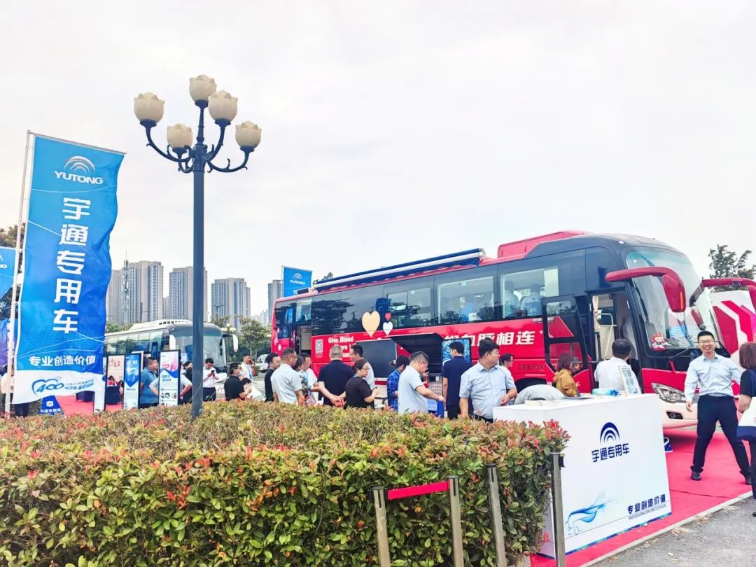 热血启航，智创未来 | 赢多多献血车整体解决方案亮相第八届“全国血站管理大会”