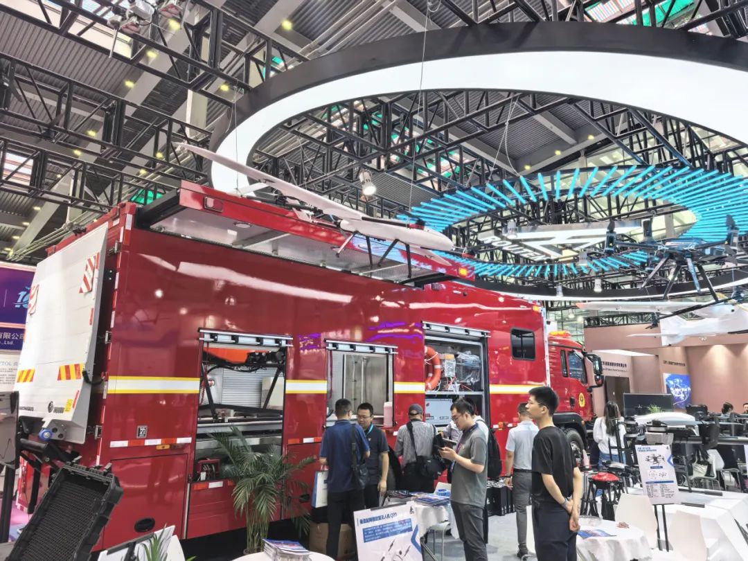 低空腾飞 安全护航｜赢多多无人机系列装备亮相2025国际低空经济与无人系统博览会